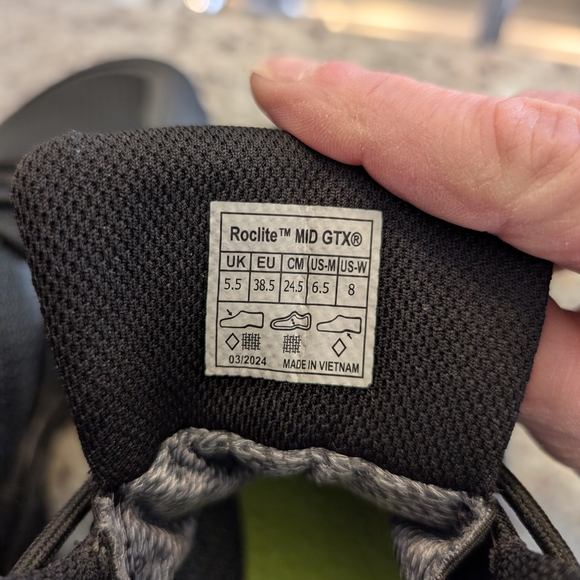 Inov-8 RocLite Mid GTX Hiking Boots Women's 8 - Picture 5 of 6